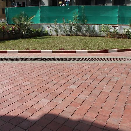 Hotel Hira Laxmi Residency Alībāg Exterior foto