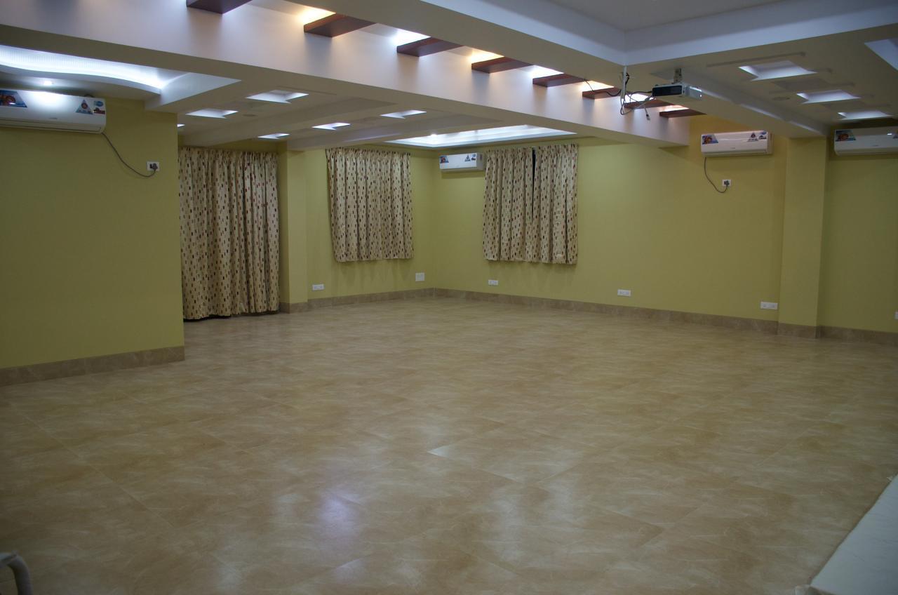 Hotel Hira Laxmi Residency Alībāg Exterior foto